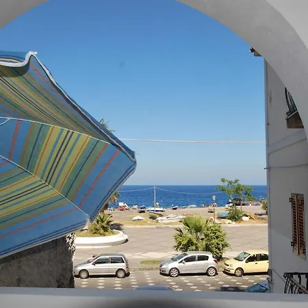 Cannella Flat Lipari 公寓 *